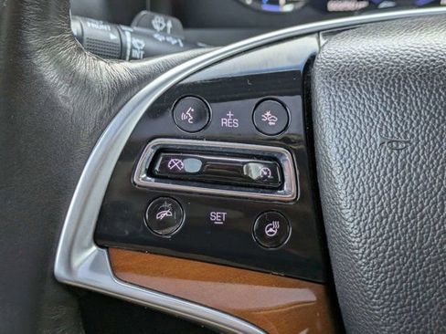 Used 2018 Cadillac Escalade Premium Luxury AWD/4WD image 28