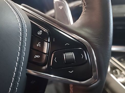 Used 2023 Chevrolet Corvette Stingray Premium Conv w/ Z51 Performance Package image 16