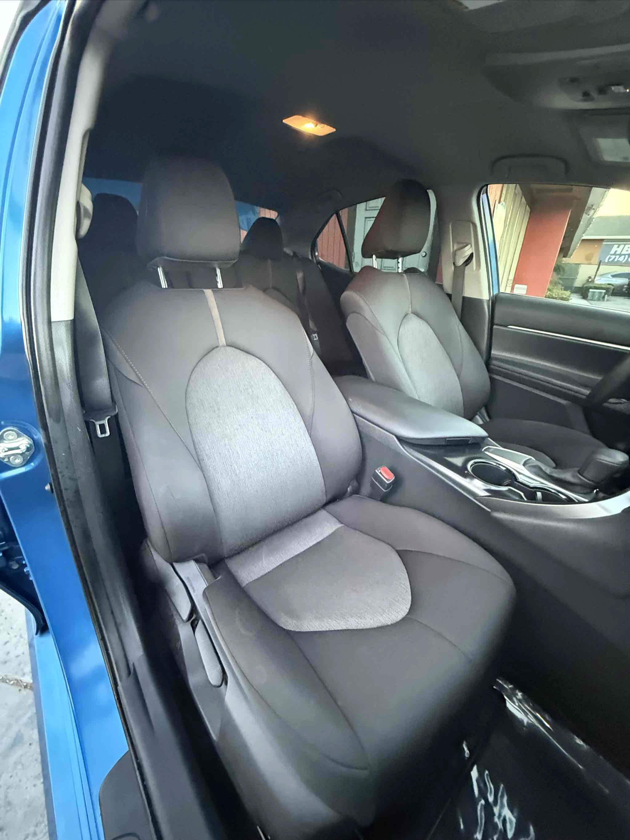 Used 2020 Toyota Camry LE w/ Carpet Mat Package FWD image 48