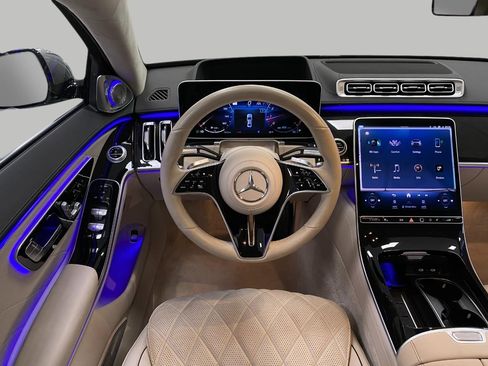 Certified 2022 Mercedes-Benz S 580 4MATIC Sedan image 13