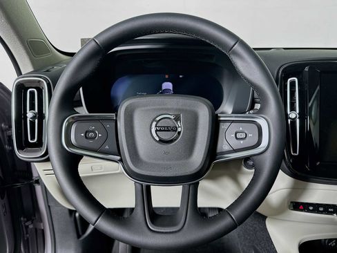 New 2026 Volvo XC40 B5 Plus w/ Climate Package image 11