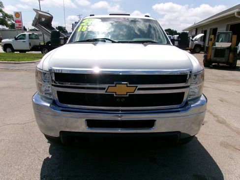 Used 2013 Chevrolet Silverado 3500 W/T w/ Snow Plow Prep Package AWD/4WD image 3