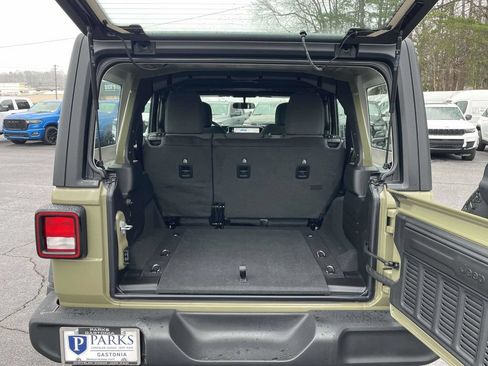New 2026 Jeep Wrangler Unlimited Sport AWD/4WD image 39