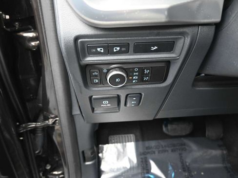 Used 2024 Ford F150 Lariat w/ Equipment Group 502A High image 17