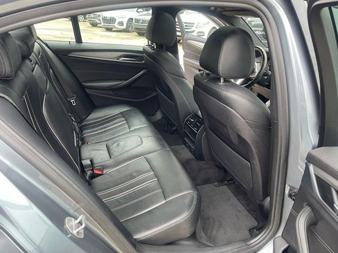 Used 2018 BMW 530i w/ M Sport Package image 22