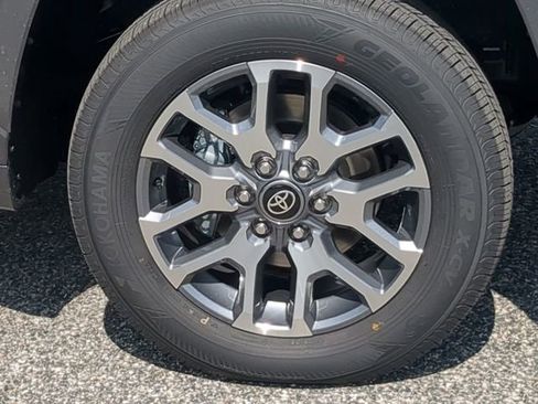 New 2026 Toyota Tundra 1794 Edition AWD/4WD image 11