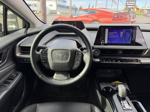 Used 2023 Toyota Prius XLE AWD/4WD image 29