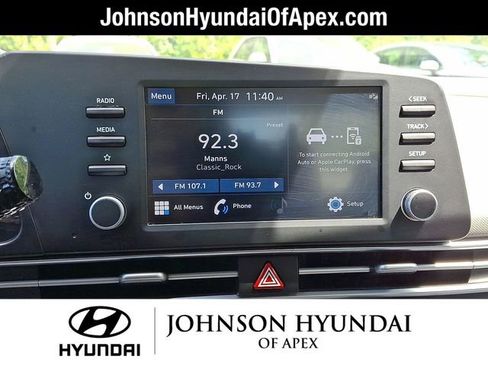 Certified 2022 Hyundai Elantra SEL FWD image 15