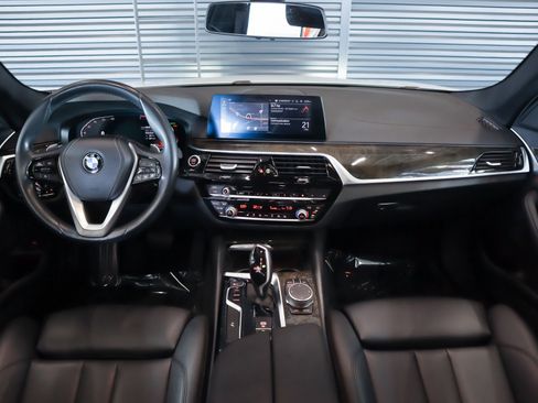 Used 2020 BMW 530i RWD image 7