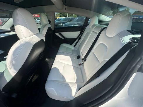 Used 2020 Tesla Model 3 Performance AWD/4WD image 17