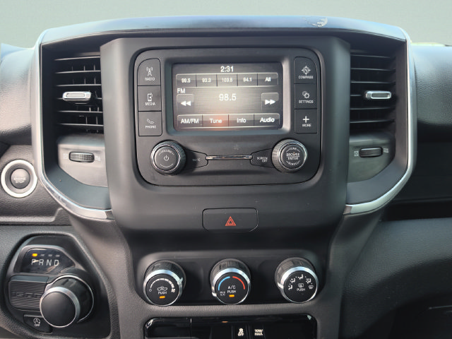 Used 2024 RAM 1500 Big Horn RWD image 32