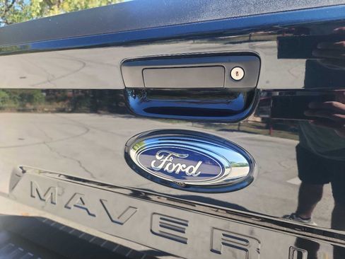Used 2022 Ford Maverick XLT image 8