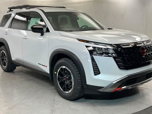 New 2026 Nissan Pathfinder Rock Creek AWD/4WD image 7