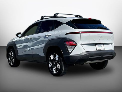 Certified 2024 Hyundai Kona SEL w/ Convenience Package AWD/4WD image 4