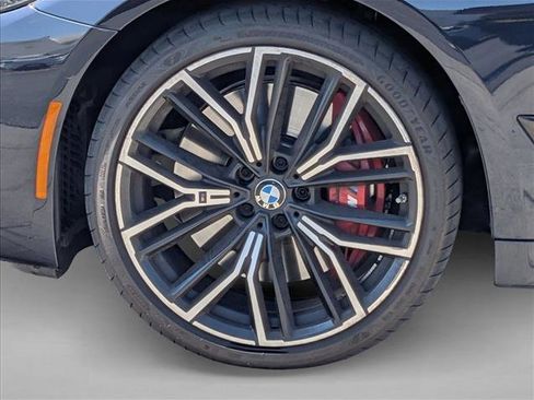Used 2023 BMW 540i w/ M Sport Package RWD image 10