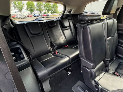 Used 2019 Subaru Ascent Limited AWD/4WD image 32