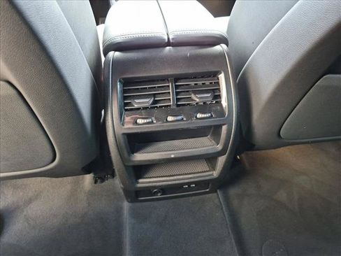 Used 2026 BMW X5 xDrive40i w/ M Sport Package AWD/4WD image 18