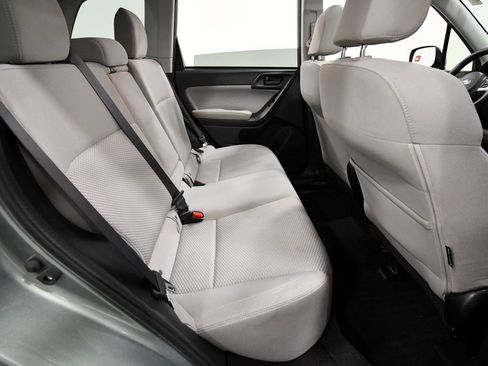 Used 2018 Subaru Forester 2.5i Premium AWD/4WD image 14