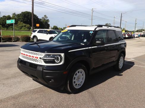 Certified 2025 Ford Bronco Sport Heritage w/ Convenience Package AWD/4WD image 5