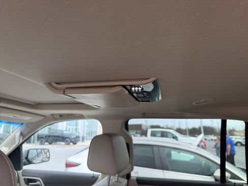 Used 2019 GMC Yukon XL Denali w/ Denali Ultimate Package image 11