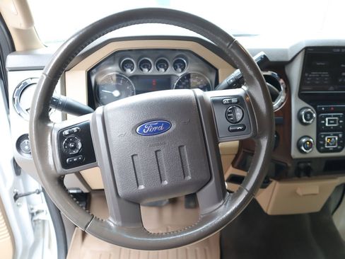 Used 2013 Ford F350 Lariat w/ Lariat Interior Pkg image 29