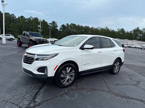 Used 2023 Chevrolet Equinox LT image 7