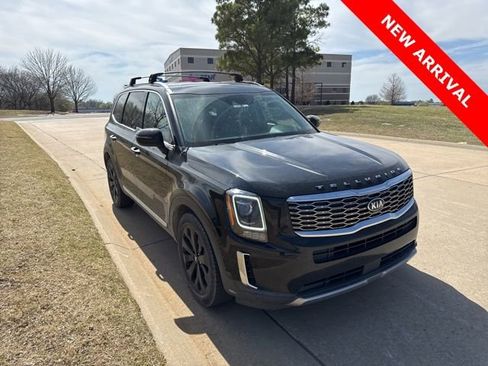 Used 2020 Kia Telluride S image 1