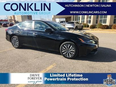 Used 2025 Nissan Altima 2.5 SV