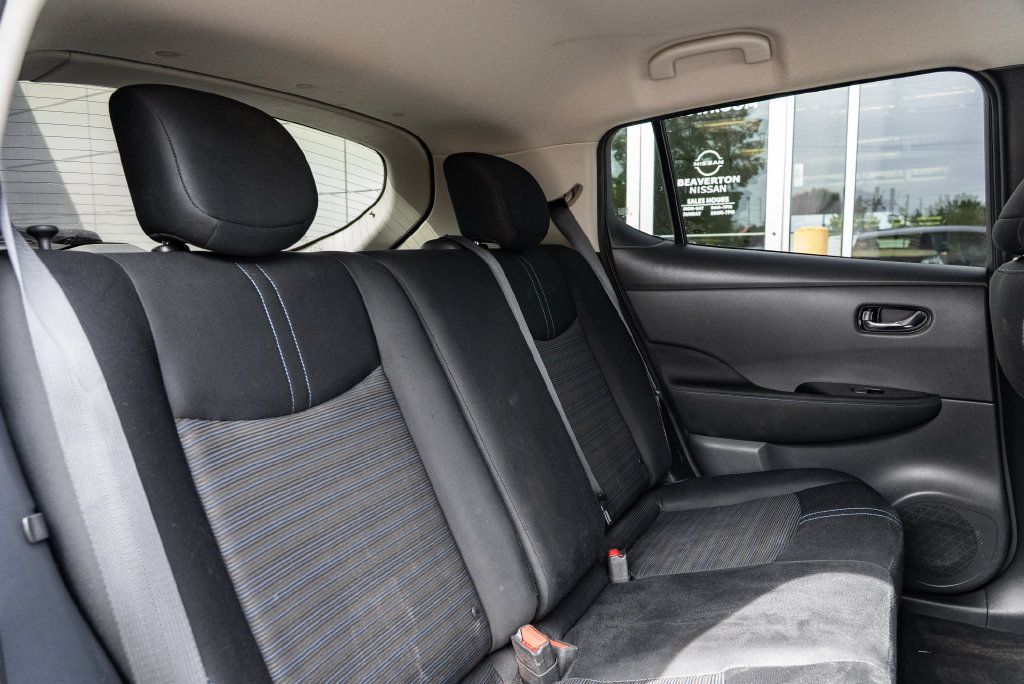 Used 2019 Nissan Leaf SV Plus w/ SV All Weather Package FWD image 24