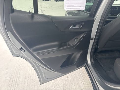 Certified 2025 Chevrolet Equinox LT w/ Safety and Technology Package image 33