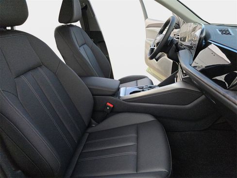 New 2025 Audi Q5 Premium Plus image 10