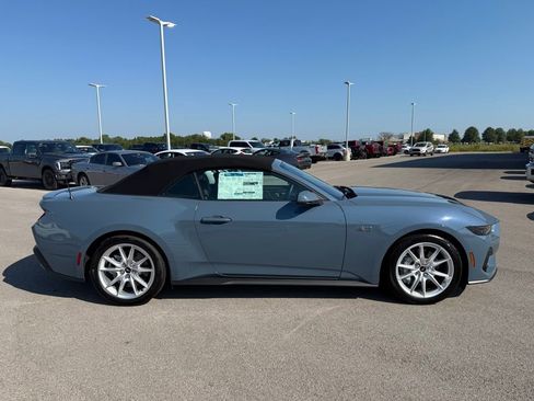 New 2025 Ford Mustang GT Premium RWD image 34