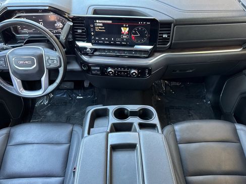 Certified 2025 GMC Sierra 1500 SLT RWD image 14