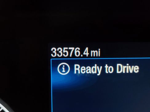 Used 2022 Ford Maverick XLT image 2