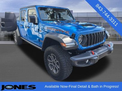 Used 2024 Jeep Gladiator Mojave w/ Convenience Group