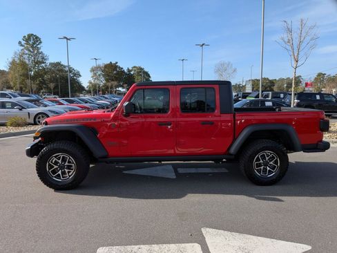 Used 2024 Jeep Gladiator Rubicon w/ Safety Group image 6