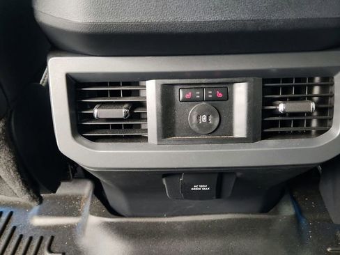 Used 2025 Ford F250 Lariat w/ Lariat Ultimate Package AWD/4WD image 26