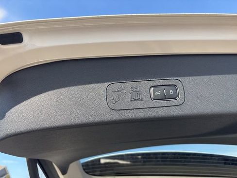 New 2026 Lincoln Aviator Reserve AWD/4WD image 9