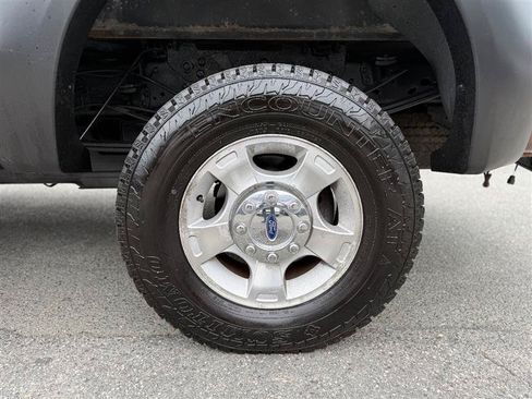 Used 2012 Ford F350 XLT w/ Snow Plow Prep Pkg AWD/4WD image 15