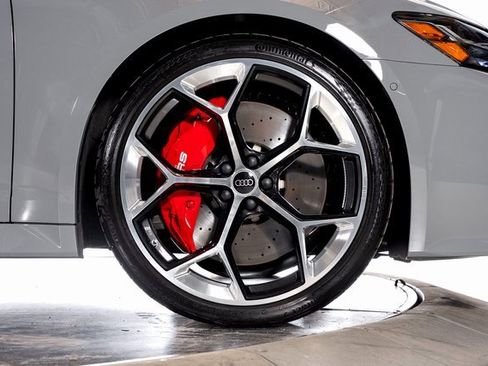 Used 2026 Audi RS 6 performance image 15