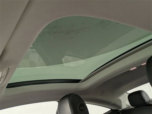 Used 2017 Mercedes-Benz C 300 4MATIC Coupe image 24