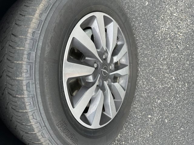 Used 2023 Chrysler Pacifica Touring-L FWD image 33