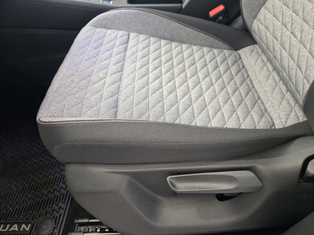 New 2026 Volkswagen Tiguan S FWD image 21