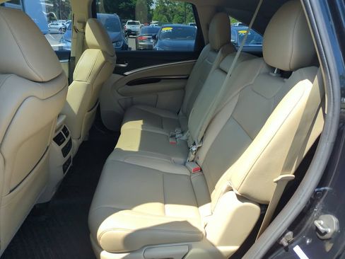 Used 2017 Acura MDX FWD image 29