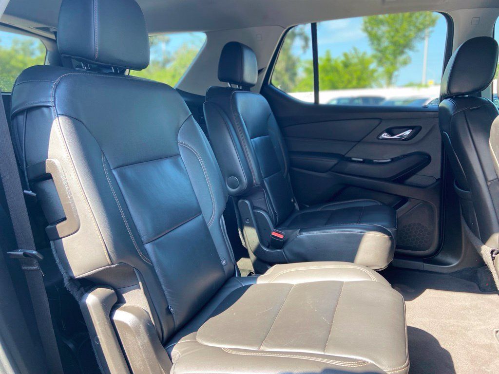Used 2021 Chevrolet Traverse LT AWD/4WD image 21