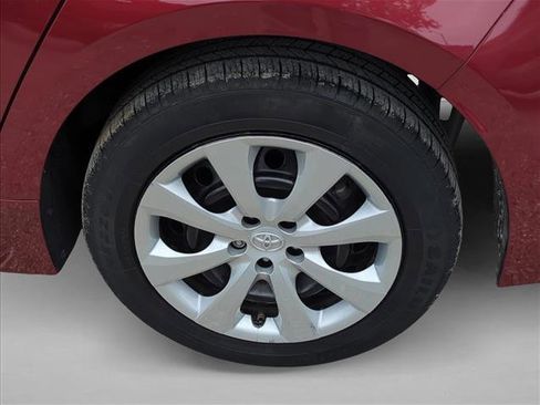 Used 2023 Toyota Corolla LE FWD image 9