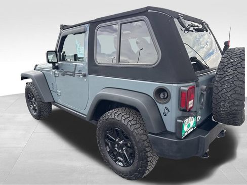 Used 2014 Jeep Wrangler Sport AWD/4WD image 3
