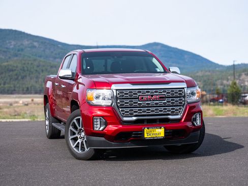Used 2022 GMC Canyon Denali image 1
