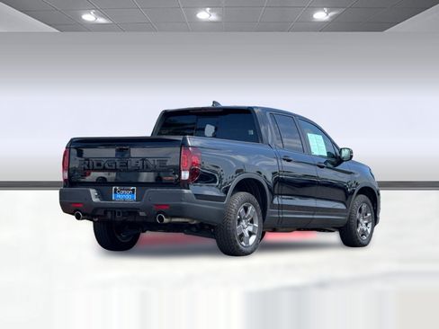 Certified 2024 Honda Ridgeline TrailSport image 8
