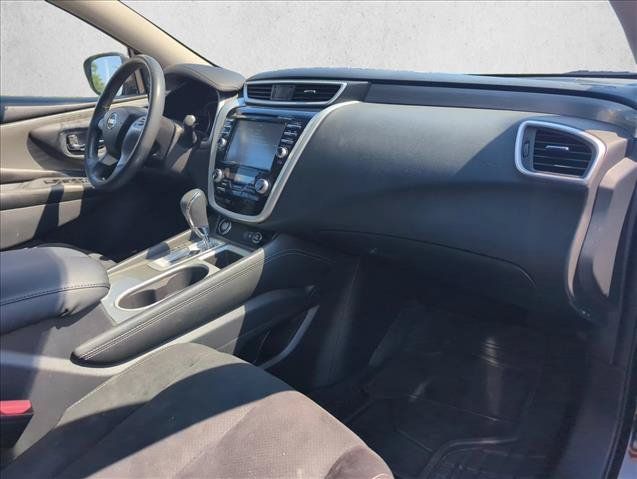 Used 2018 Nissan Murano SV FWD image 27